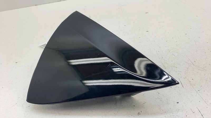 ⭕ 17-25 Chrysler Pacifica Rear Passenger Right D-Pillar Applique Molding Cover