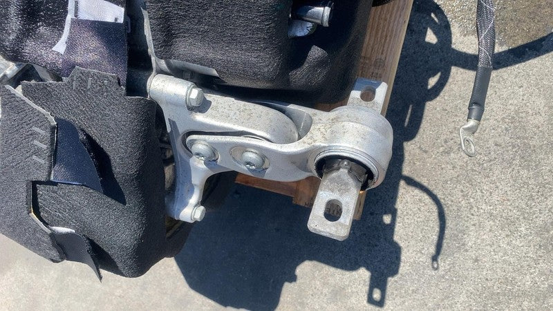 ⭕ 14-18 Model X S Front Drive Unit Electric Engine Motor Inverter 1035