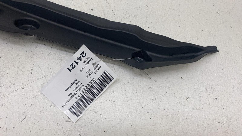 4KE821112 ⭕ 2019-2023 Audi e-Tron Front Left Inner Fender Filler End Plate Cover 4KE821112