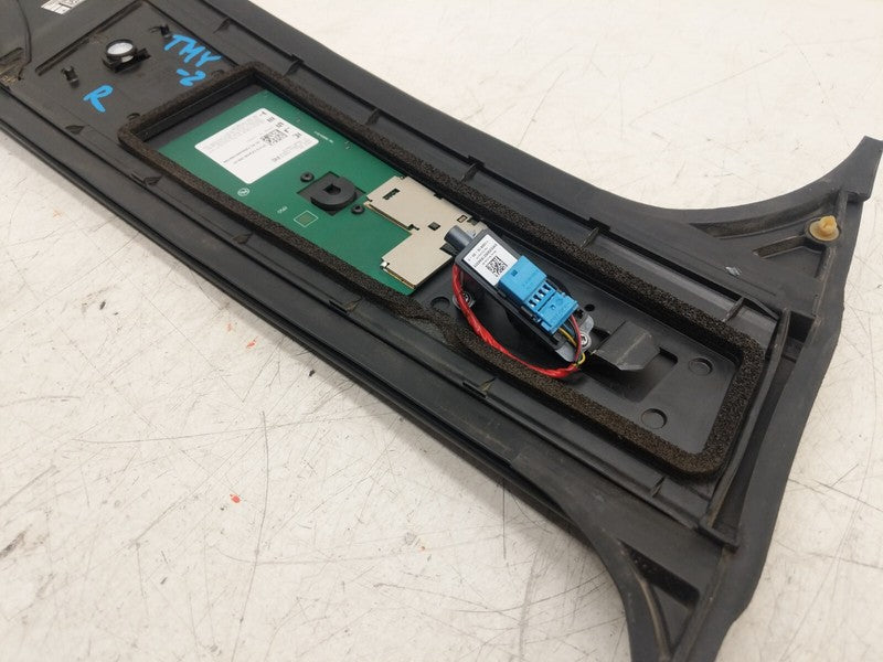 1516258 00 D ⭕ 20-23 Model Y Right Exterior B-Pillar Applique Trim w/ Camera RH 1506886-00-D