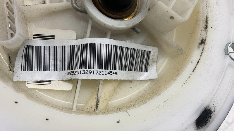 ⭕ 2012 2013 2014 2015 2016 Mercedes E350 E-Class Passenger Type Fuel Pump Assy