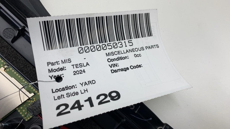184857500D 2024 2025 Tesla Cybertruck Driver Left Door B-Pillar Applique Molding w/ Camera