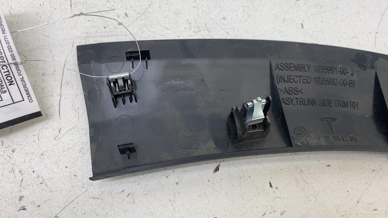 103599100C ⭕ 2016-2020 Tesla Model X Rear Right Liftgate Trunk Sill Side Trim 1035991-00-C