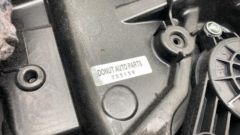 7365168 2018-2021 BMW 530e B46X Rear Passenger Side Door Panel Window Regulator Right RH