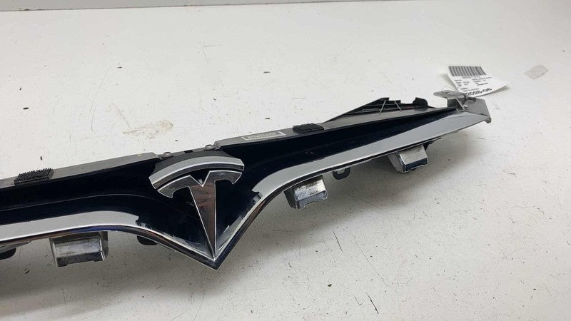 106247200F ⭕ 2016-2020 Tesla Model S MS Front Upper Grille T-badge Support Bar 1062472-00-F