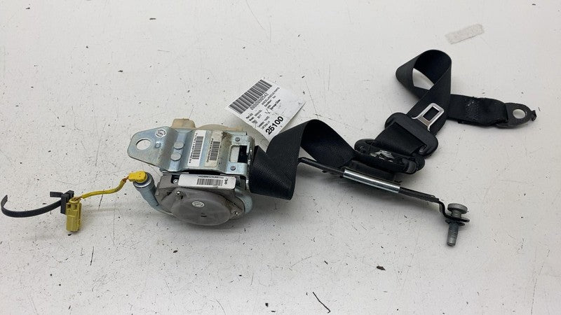 ⭕ 2011-2018 Jeep Wrangler Front Driver Side Seatbelt & Retractor Left