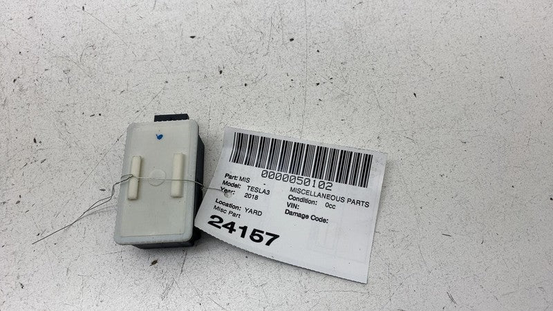 1118580 00 C 2017-2023 Tesla Model 3 M3 Tire Pressure Monitoring Module Sensor TPMS Receiver