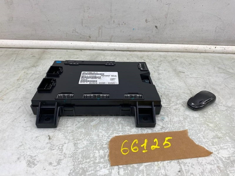 1010906 00 D ⭕12-20 Tesla Model S Body Controller Unit Module BCM Control 315MHz 1010906-00-D