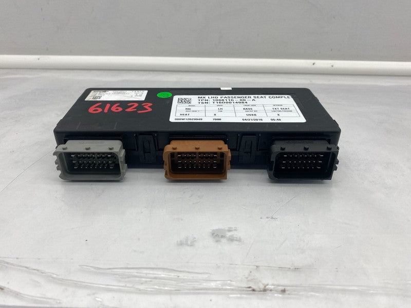1068116-00-A ⭕ 2016-2020 Tesla Model X Passenger Seat Control Unit Module Right 1068116-00-A