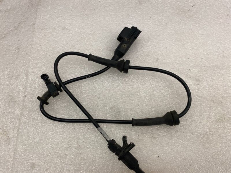 2017-2023 Tesla Model 3 Y Front Left or Right Anti-Lock ABS Wheel Speed Sensor