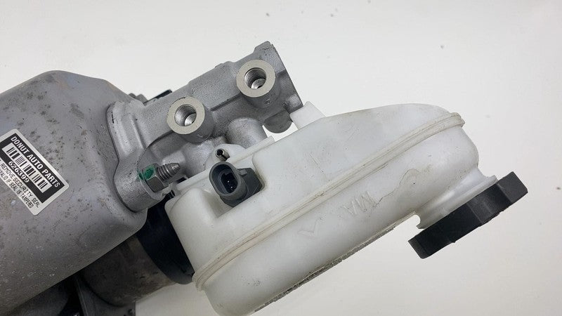 142067100A 2021-2024 Tesla Model S MS Electromechanical Brake iBooster Servo with Reservoir