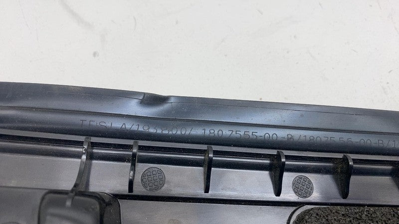 184857700D ⭕ 24-25 Tesla Cybertruck Passenger B-Pillar Applique Molding Right 1848577-00-D