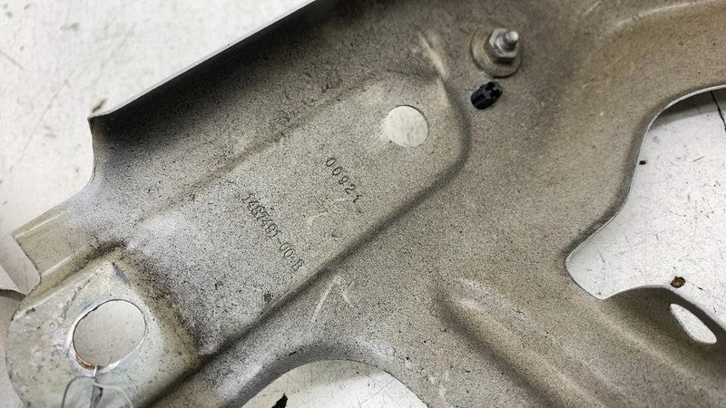 ⭕20-24 Model Y Front Left & Right Fender Mount Bracket 1487492-00-A/14