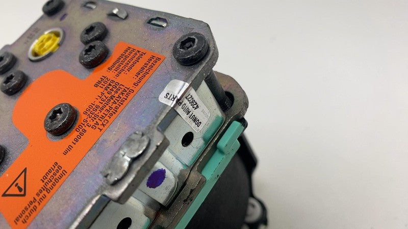 PT1-1056 2011-2018 Porsche Cayenne S Front Driver Side 1st Row Seat Belt Retractor Left