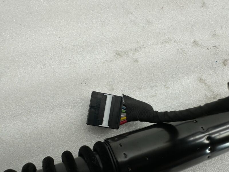 1063441 00 C ⭕16-23 Model X Rear Left/Right Secondary Falcon Door Liftgate Strut 1063441-00-C