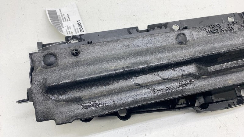 ⭕ 17-24 Chrysler Pacifica Radiator Core Support Bracket Upper Closure