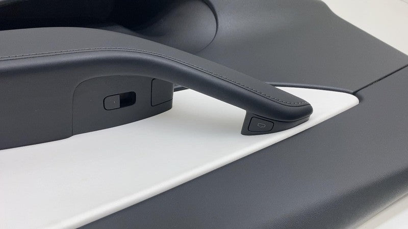 1498461-00-A ⭕ 20-24 Model Y MY Front Passenger Door Panel Trim Card Cover Right 1497295-92-C