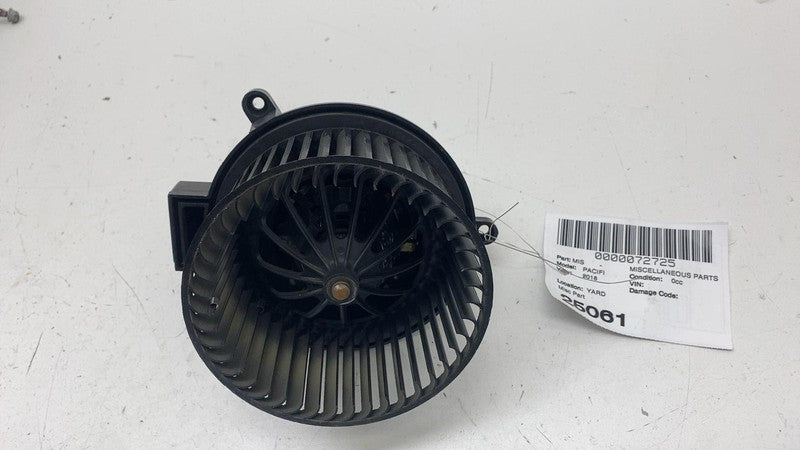 0701132570 ⭕ 2017-2024 Chrysler Pacifica Rear HVAC A/C Heater Blower Motor Fan 0701132570