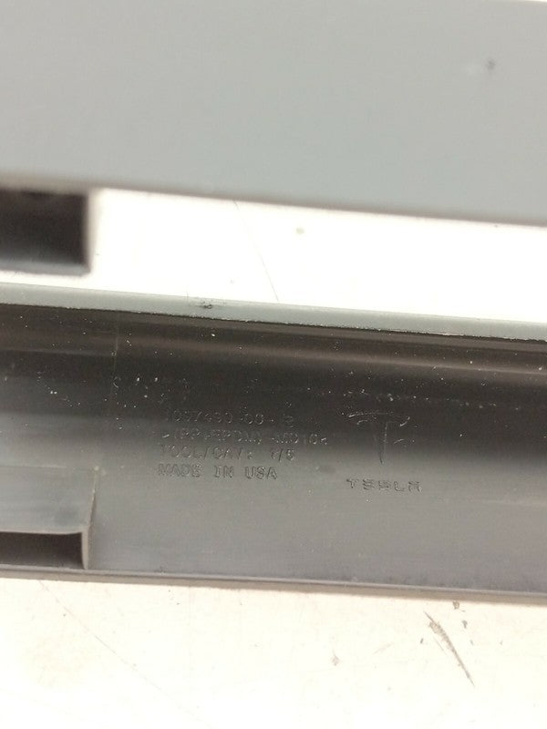 ⭕ 16-25 Model S Front Left/Right 1st Row Seat Rail Track Trim Cover 10