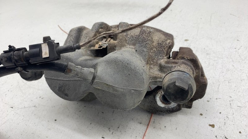 ⭕ 2014-2024 Ram ProMaster 2500 Front Passenger Caliper w/ Brake Hose Line Right