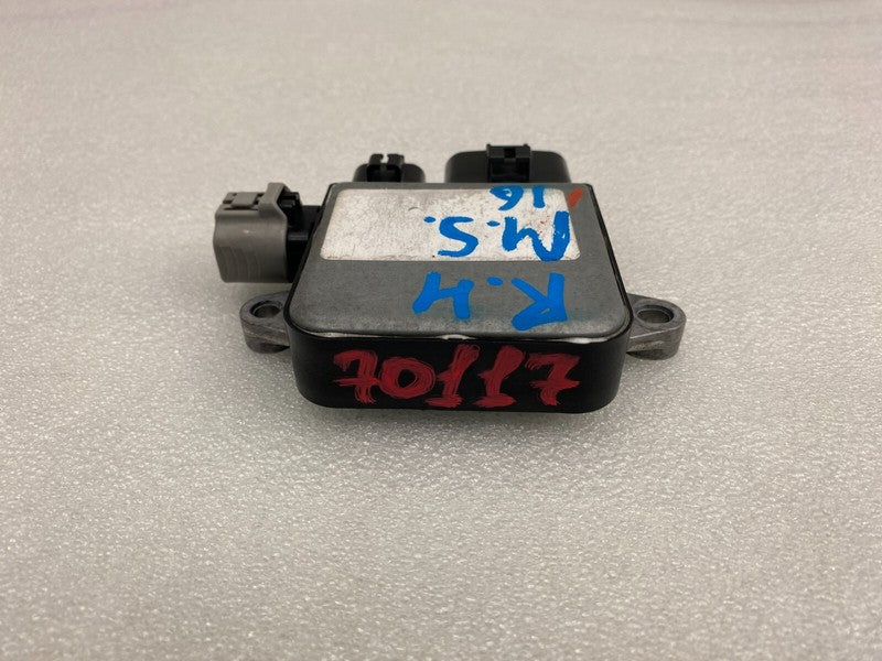 82821 20280 ⭕ 2012-2020 Tesla Model S MS Passenger Side Fan Relay Control Module Unit Right