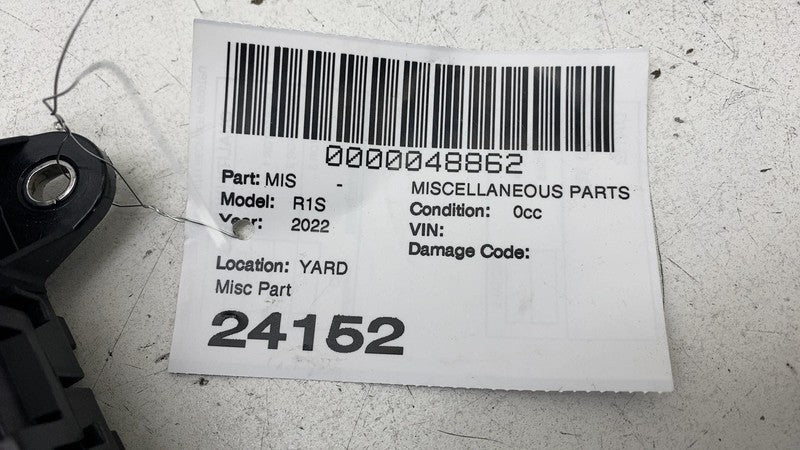 PT00031577E 2022 2023 2024 Rivian R1T R1S Passenger Side Fuse Junction Relay Box Right RH