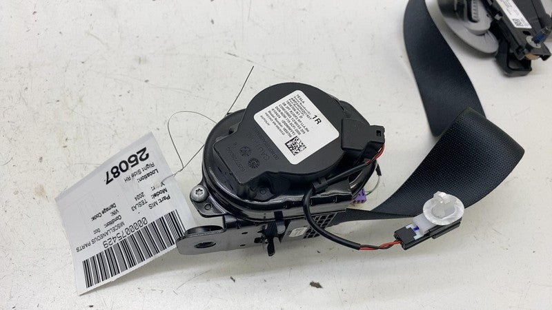 1068130-01-B ⭕ 24-25 Tesla Model 3 M3 Front Right 1st Row Seat Belt & Retractor 1856706-N1-D