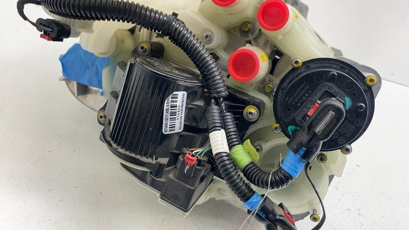 ⭕ 24-25 Tesla Cybertruck Thermal System Supermanifold Coolant Pump 178