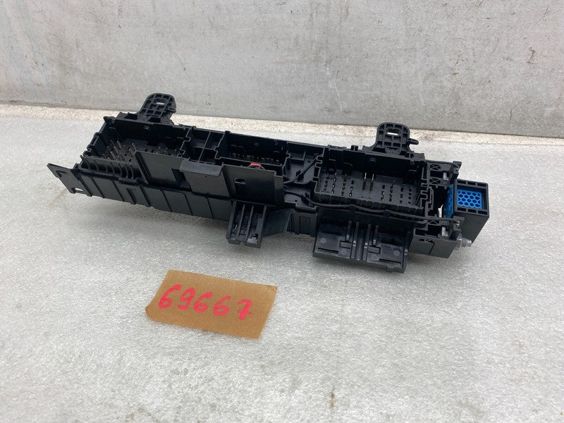 109440500F 16-20 Model S Front Efuse Frunk Fuse Relay Junction Box Module Unit 1094405-00-F