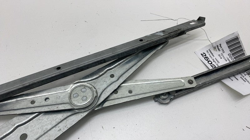 062020-4961 ⭕ 2018-2022 Toyota C-HR Front Right Door Window Regulator & Motor 85710-101010