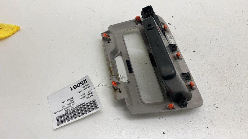 3347512 ⭕ 2017-2025 Chrysler Pacifica Dashboard Cubby Storage USB AUX Port 6EM061D2AD
