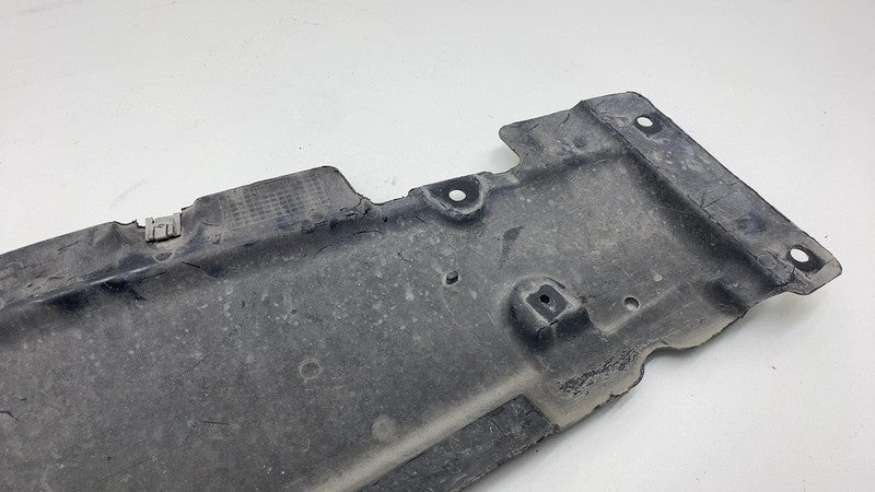A 166 524 01 30 2016-2019 Mercedes-Benz GLE350 Front Engine Lower Splash Shield Guard Cover OEM