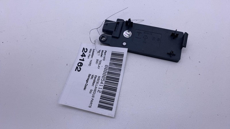 150817900C 2020-2024 Tesla Model Y MY Rear Bluetooth Low Energy Antenna Control Module BLE