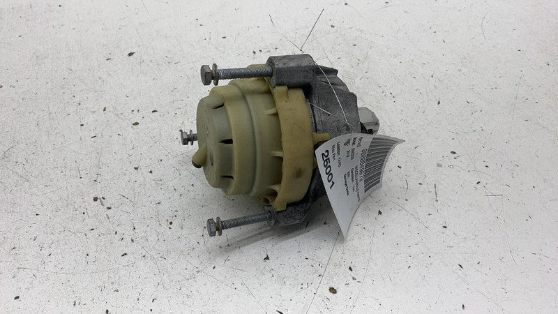 6883245-02 2018-2020 BMW 530e G30 Front Driver Side Engine Motor Mount Bracket Support Left