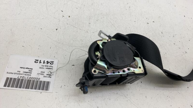 161650001C ⭕ 2020-2023 Tesla Model Y Rear Right 2nd Row Seat Belt & Retractor 1616500-01-C
