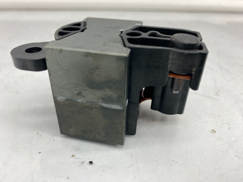 1526573 00 A ⭕ 2020-2025 Tesla Model Y Battery Module Coil Block Fuse Relay Assy 1526573-00-A