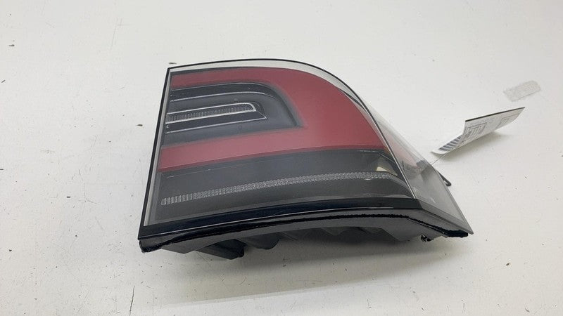 103433300A ⭕ 2016-2020 Tesla Model X Rear Right Outer Taillight LED Tail Lamp 1034333-00-A
