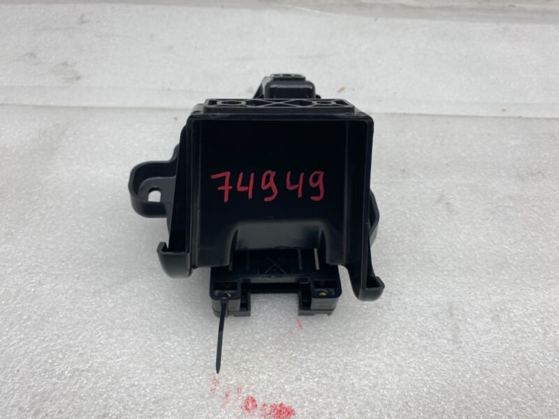 1128429 00 2016 2017 2018 2019 2020 Tesla Model X Rear Radar Sensor Bracket Support HW2.5