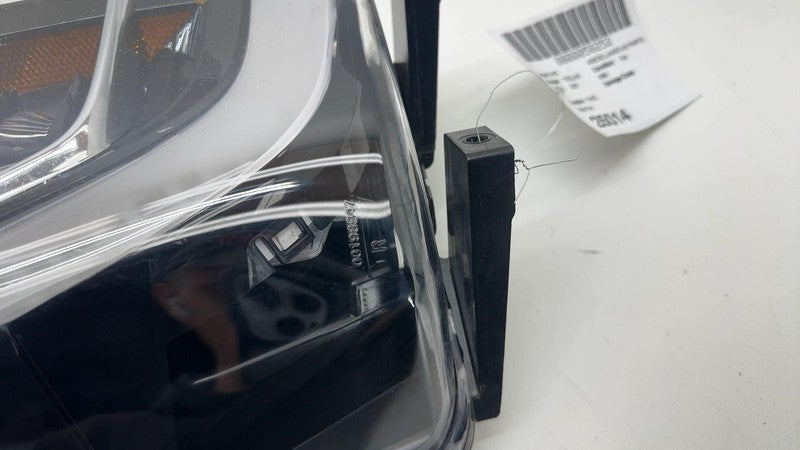 ⭕ 2016-2020 Tesla Model X Passenger Side Fog Light Lamp Right Assembly