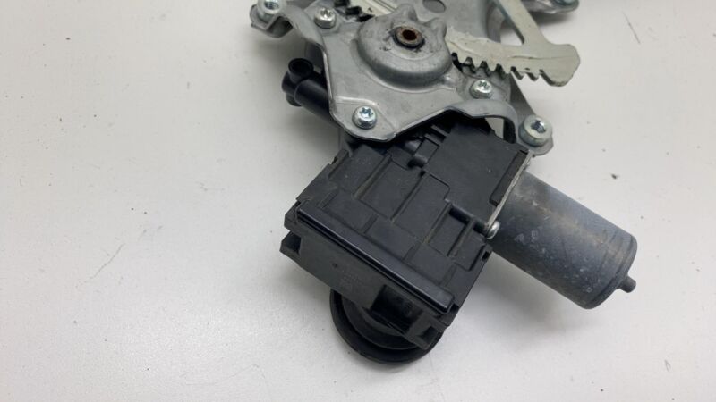 062020-4961 ⭕ 2018-2022 Toyota C-HR Front Right Door Window Regulator & Motor 85710-101010