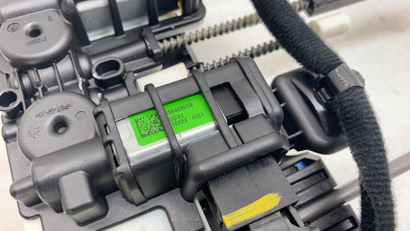 ⭕ 2022-2025 Rivian R1S Front Passenger Side Seat Adjustment Motor & Module Right