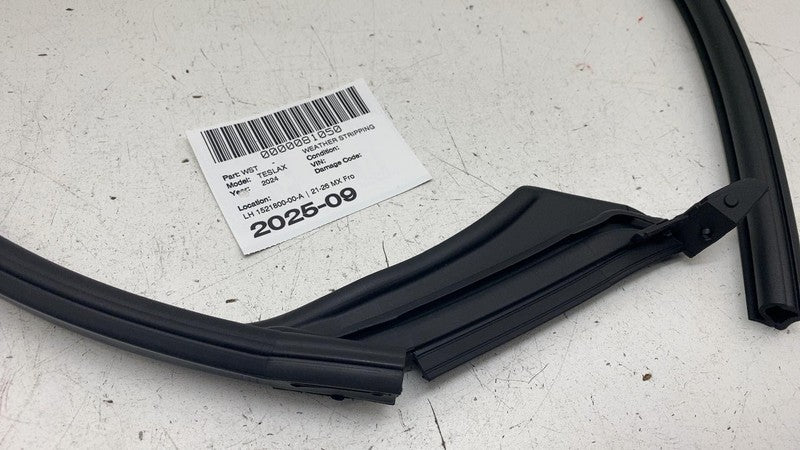 1521800-00-A ⭕ 2021-2026 Tesla Model X MX Front Left Upper Door Header Seal LH 1521800-00-A