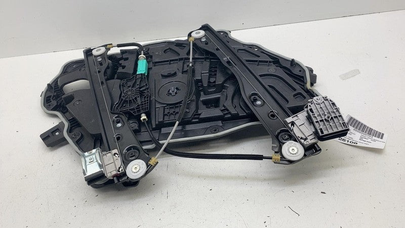 ⭕20-24 Model Y Front Right Door Window Regulator & Motor w/ Carrier 14