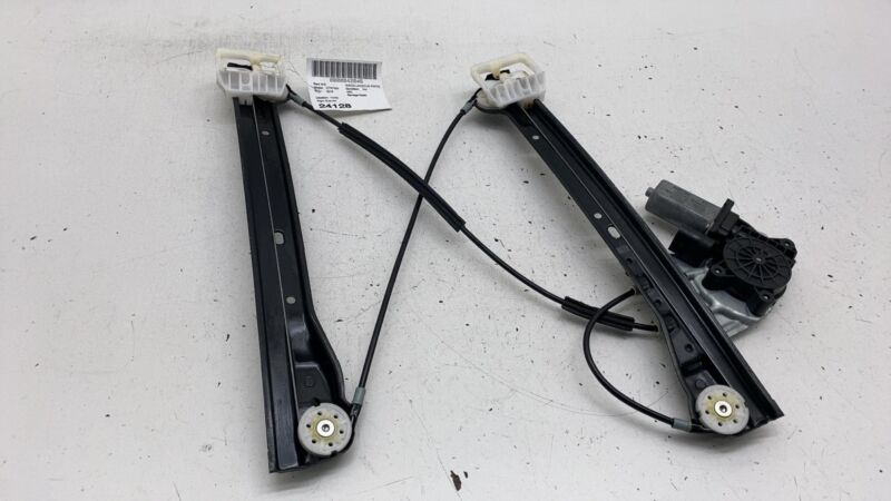 9800566 ⭕ 2011-2016 Mini Cooper Countryman S Front Right Window Regulator Motor 9800566
