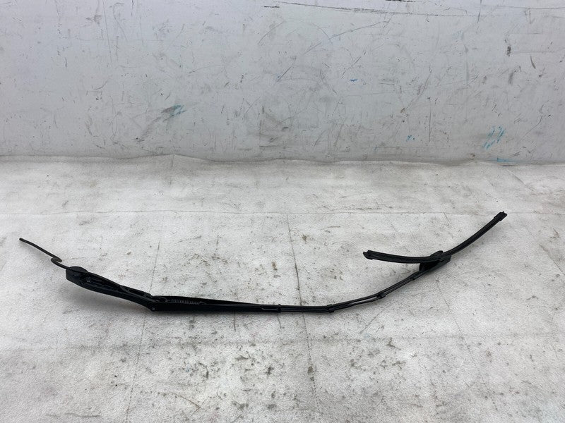 149024900C ⭕ 2020-2024 Tesla Model Y Front Driver Side Wiper Arm & Blade Left 1490249-00-C