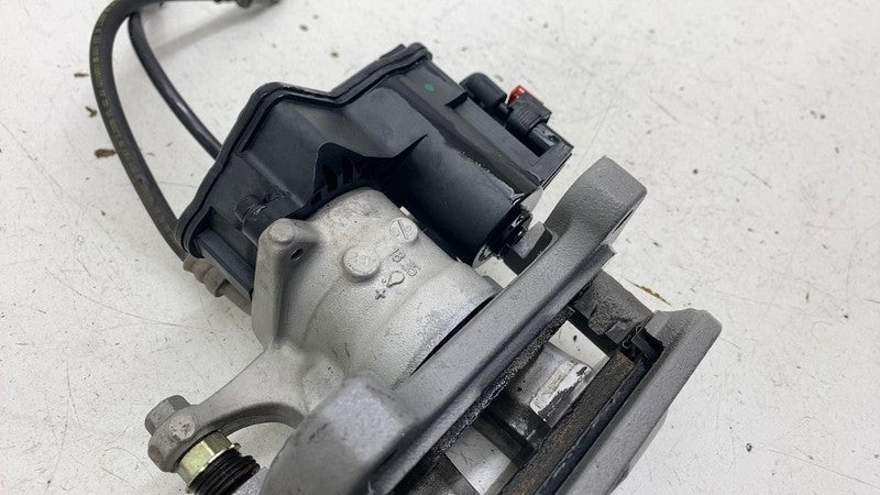 ⭕ 17-25 Tesla Model 3 M3 Rear Left Caliper w/ Brake Hose Line BASE 104
