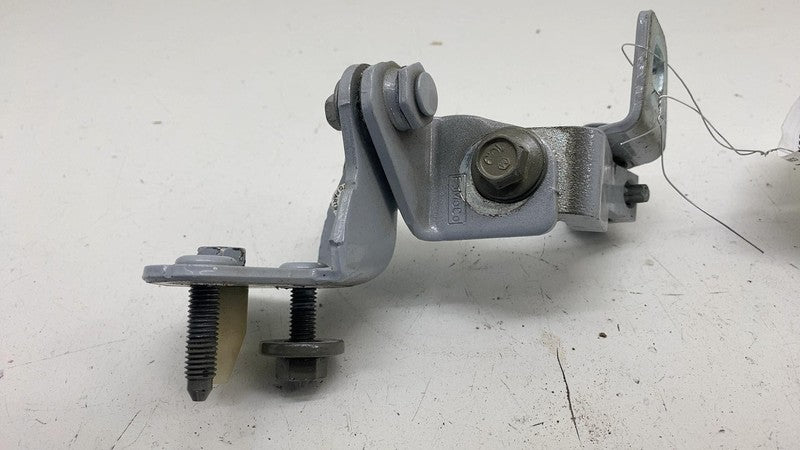 ⭕ 21-24 Ford Mustang Mach-E Rear Passenger Side Upper & Lower Door Hinge Right