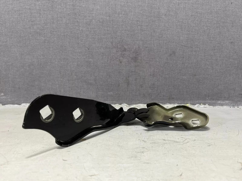 ⭕ 2017-2023 Tesla Model 3 Front Passenger Side Hood Hinge Closure Assi