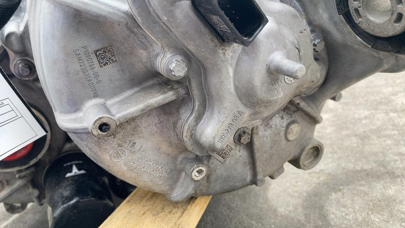 1120980 17 J ⭕ 21-24 Tesla Model 3 Y Engine Motor Rear Drive Unit 1120980-17-J (DAMAGE)