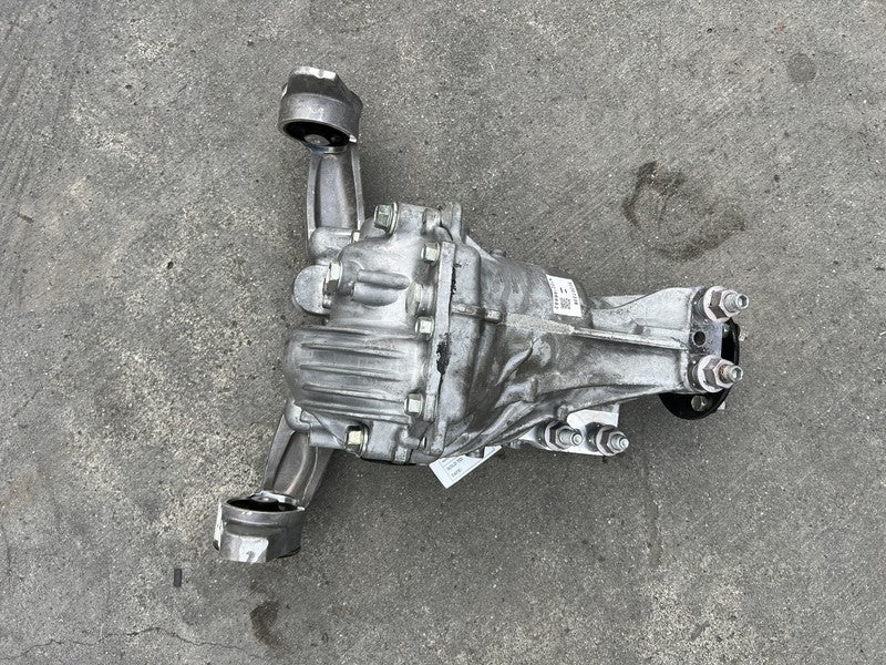 NA1J-39730 2019-2023 Mazda MX-5 Miata Rear Axle Differential Carrier w/ Mount Support A/T